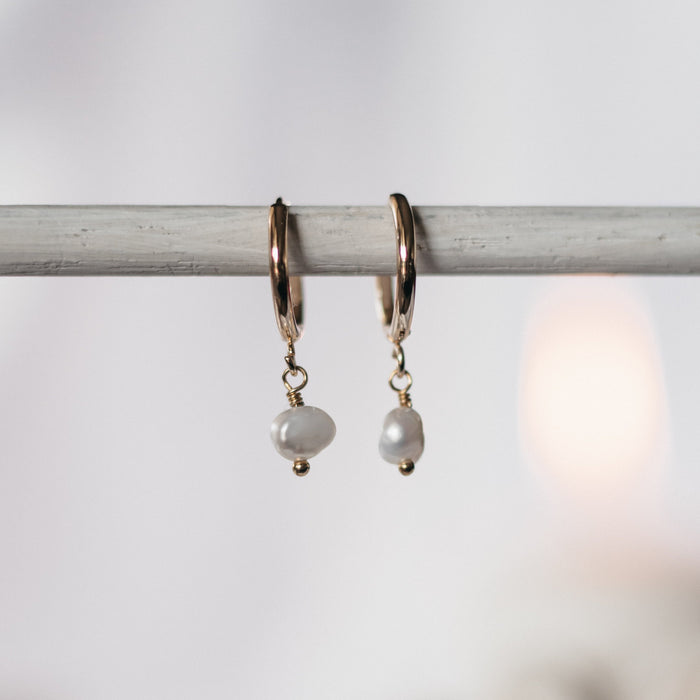 Pearl Sleeper | Gold and Silver pearl earring silver