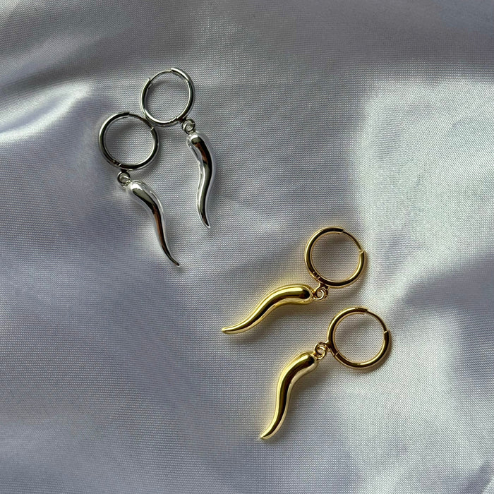 Chilli 🌶️ Cornicello | Sleeper Earrings in Gold and Silver